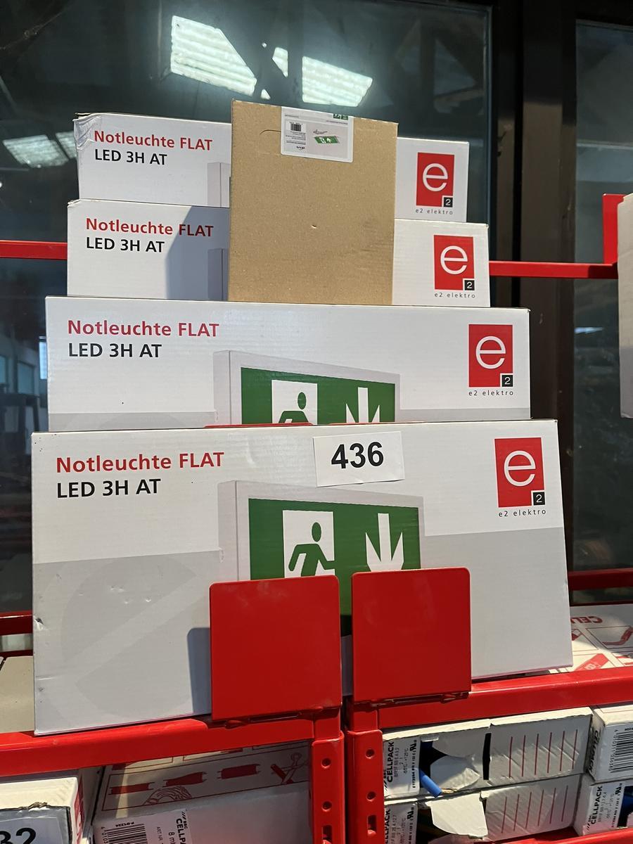 4 Stk. Fluchtraumleuchten EATON E 2 Elektro-Notleuchten?d=2025-12-01 15:36:53