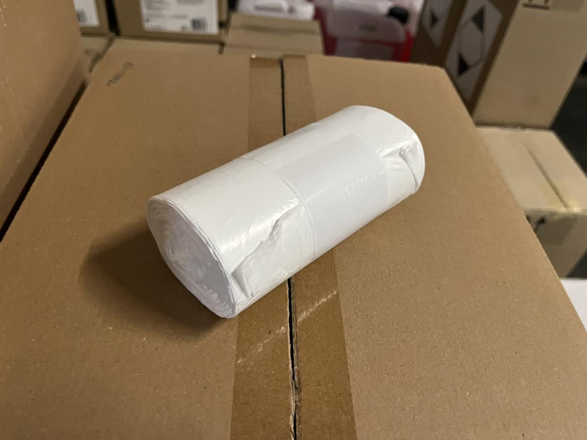 3 Karton mit je 20 Rollen à 50 Stk. Müllsäcke, weiß, 40L?d=2025-11-27 18:08:12