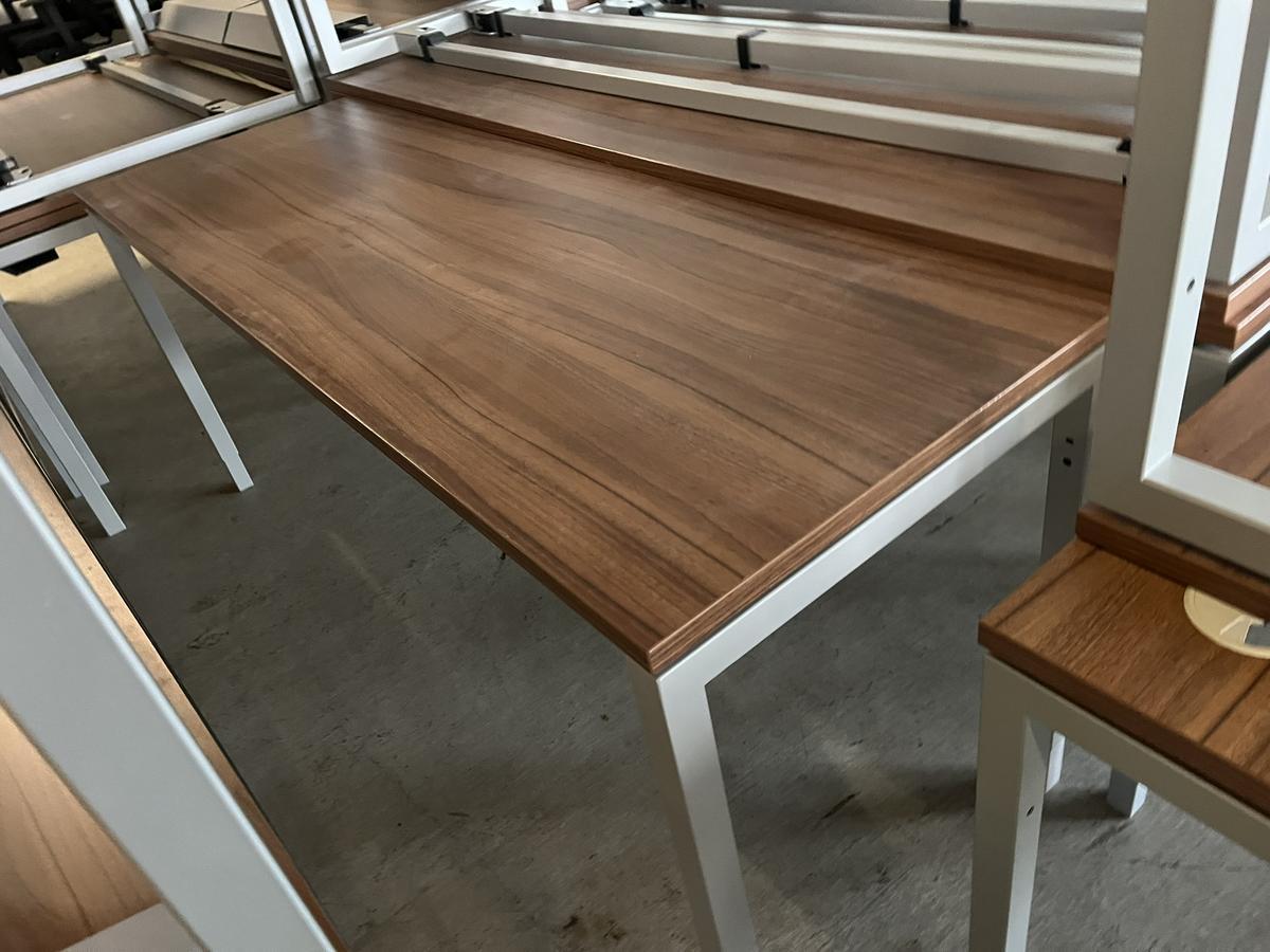 Neudörfler Besprechungs-?d=2025-11-27 00:31:09