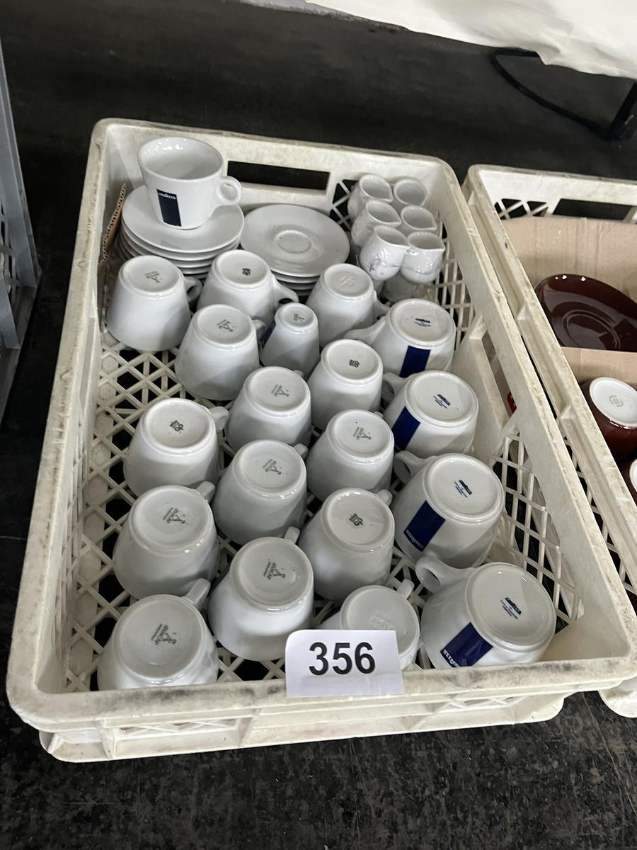 20teiliges Kaffee-Geschirr?d=2025-11-27 18:07:42