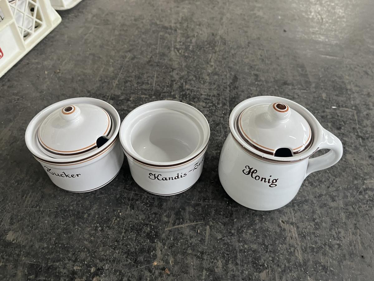 100teiliges Frühstück Set?d=2025-11-27 18:08:13