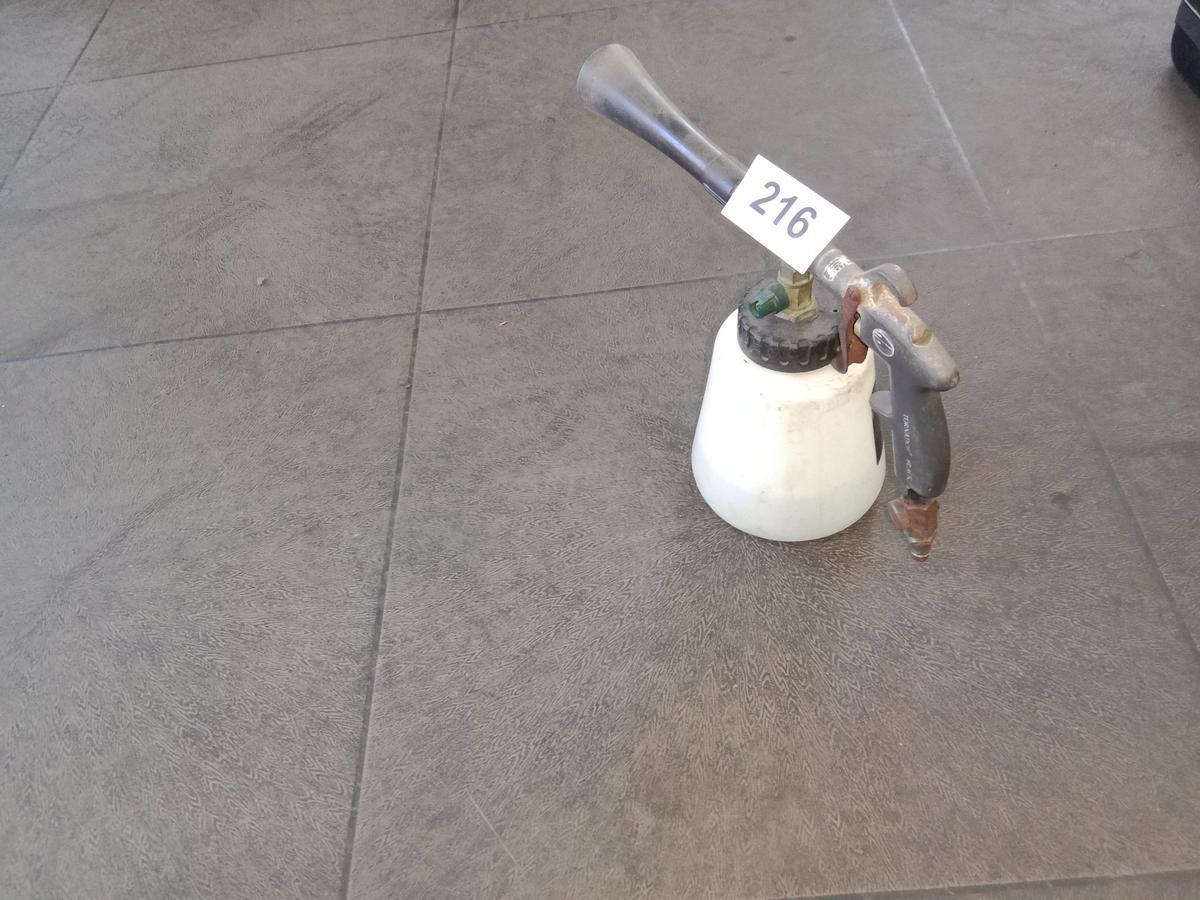 Tornado für Innenreinigung?d=2025-12-01 16:12:39