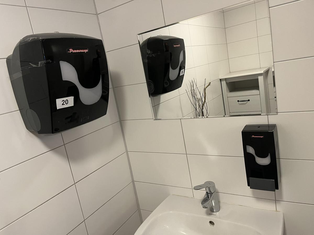 Papier/Seifenspender/WC Set?d=2025-12-13 08:35:52