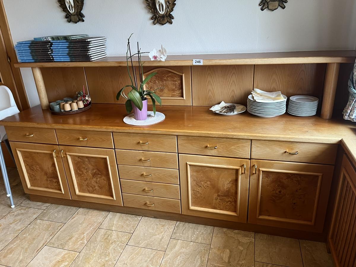 Anrichte ca. 265/60/135 cm?d=2025-12-15 07:33:43