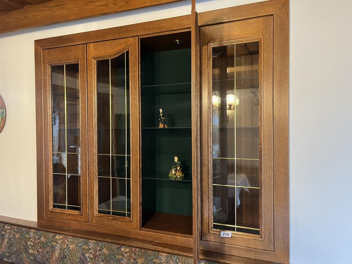 Einbauschrank ca. 207/40/162 cm?d=2025-12-15 07:34:16