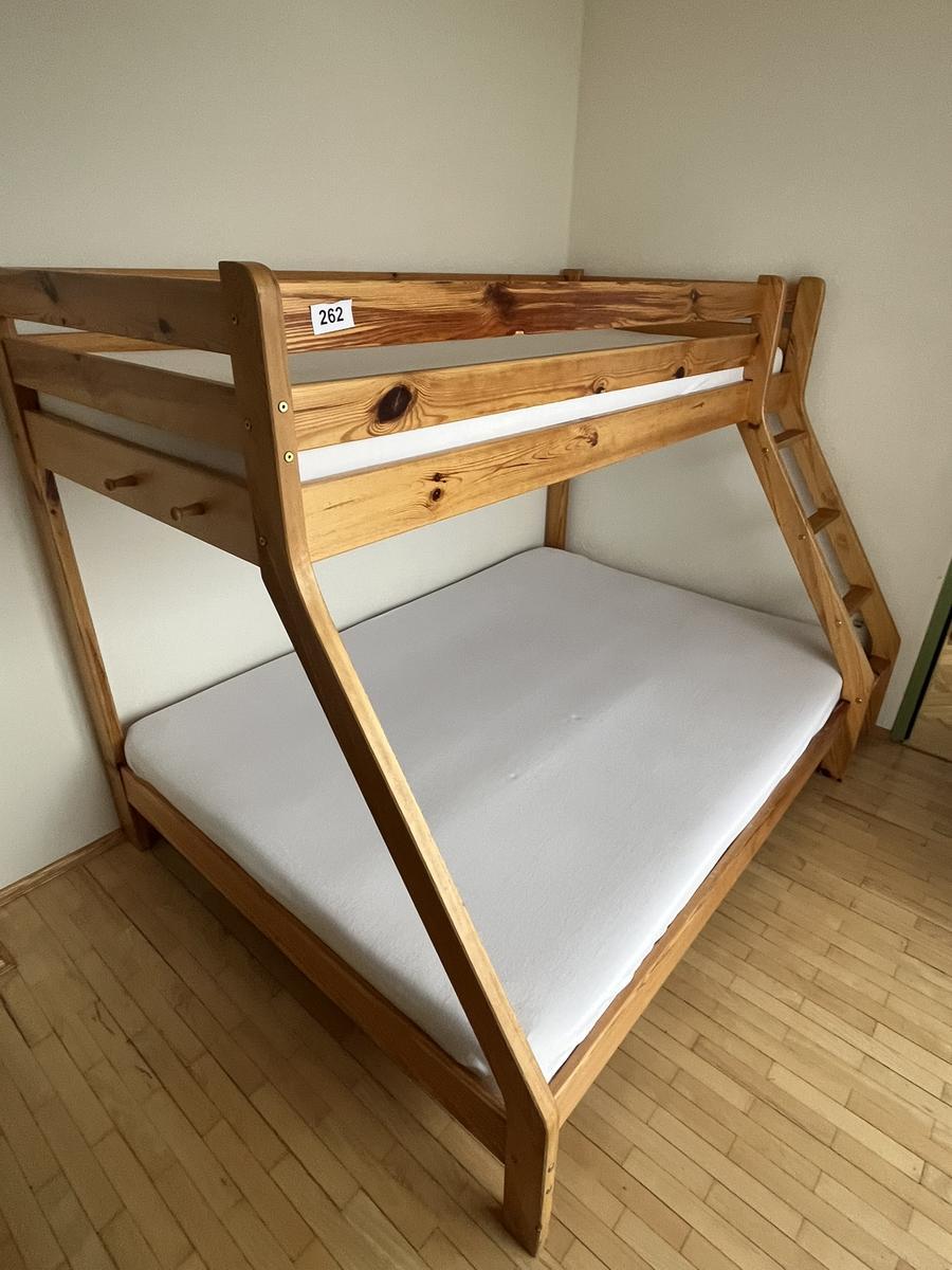 Stockbett ca. 140/90/152 cm