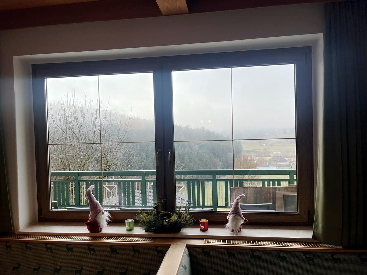 WICK NORM Fenster 254x152 cm - ausgebaut?d=2025-12-13 04:58:05