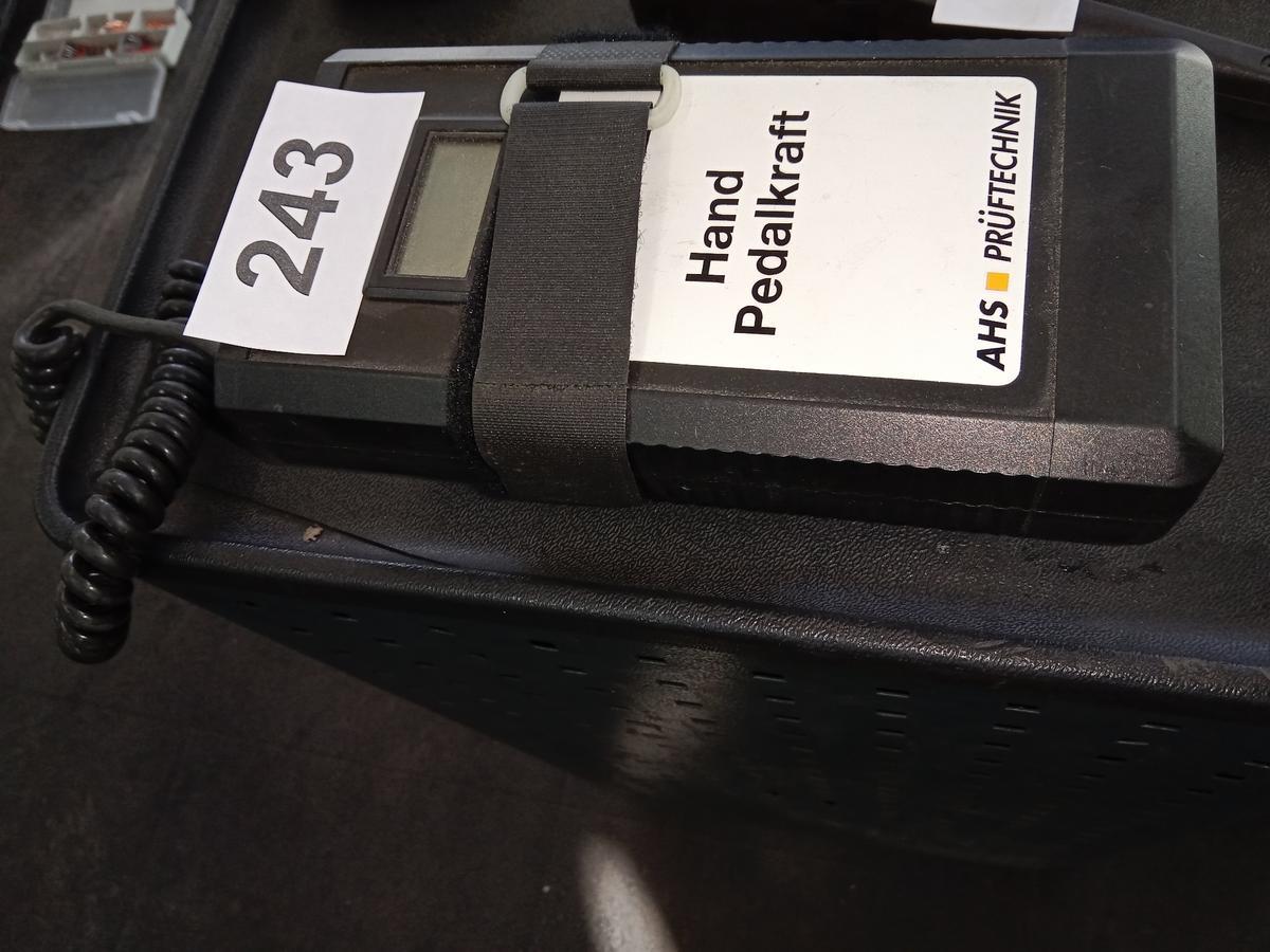 Pedalkraftmessger&auml;t AHS Pr&uuml;ftechnik?d=2025-12-17 18:25:02