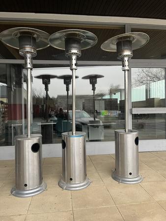 1 Stk. Terrassenheizstrahler, 12 kW, Propan/Butan, 50 mbar