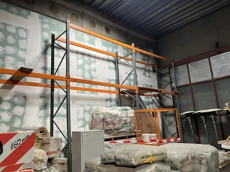 21.6 Laufmeter Schwerlastpalettenregle Dexion, 4 Stk. 400 x 100cm und 4 Stk. 480x100cm plus ca. 40 Stk. Einh�ngebalken