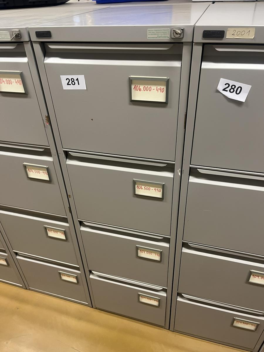 Blech - Werkzeugschrank mit 4 Auszugsladen, 133x40x62cm?d=2025-12-17 18:29:39