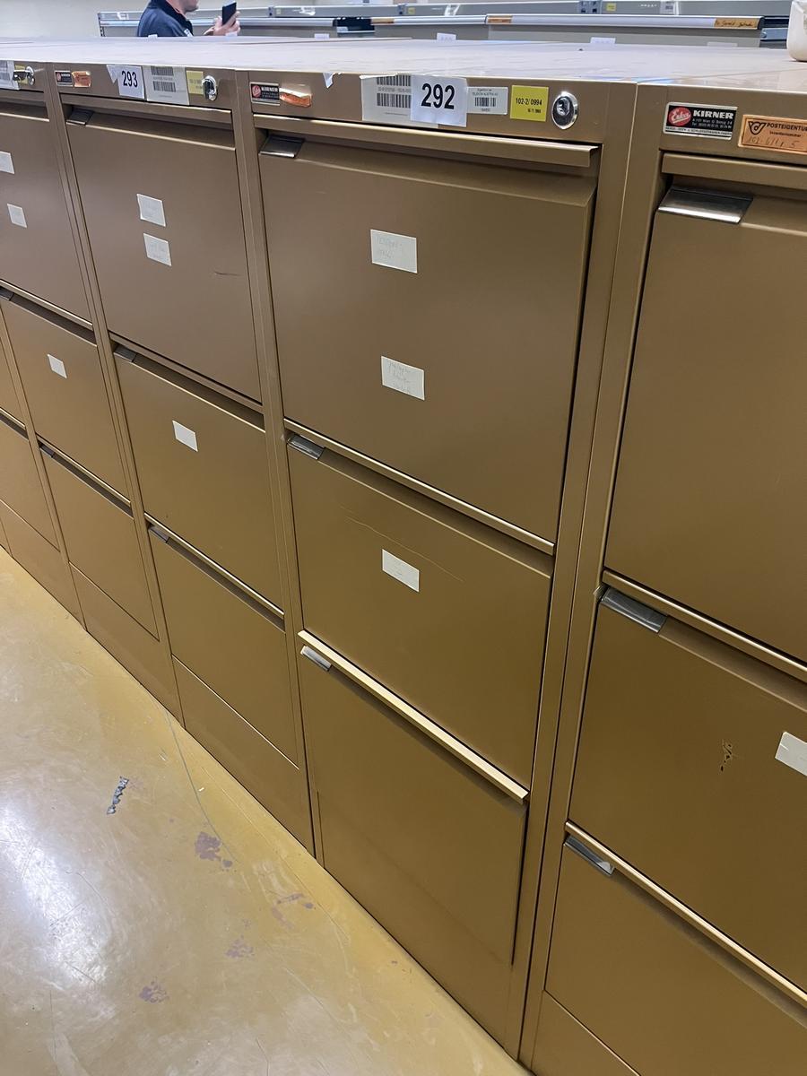 Blech - Werkzeugschrank mit 3 Auszugsladen, 140x52x65cm?d=2025-12-17 18:29:39