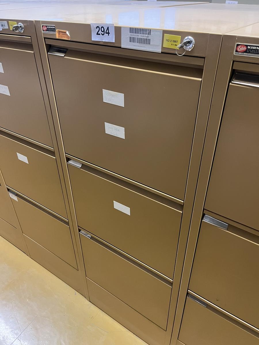 Blech - Werkzeugschrank mit 3 Auszugsladen, 140x52x65cm?d=2025-12-17 18:27:14