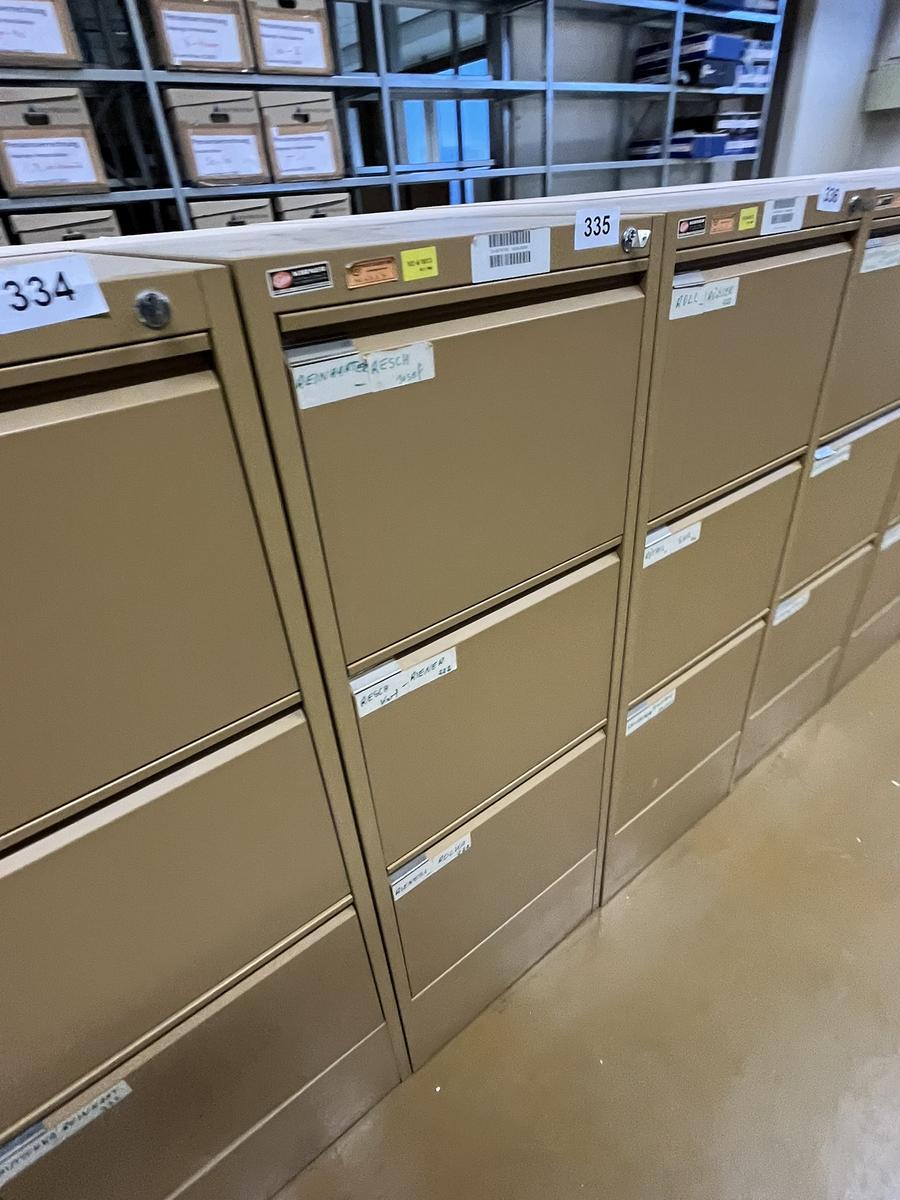 Blech - Werkzeugschrank mit 3 Auszugsladen, 140x80x65cm?d=2025-12-17 20:23:01