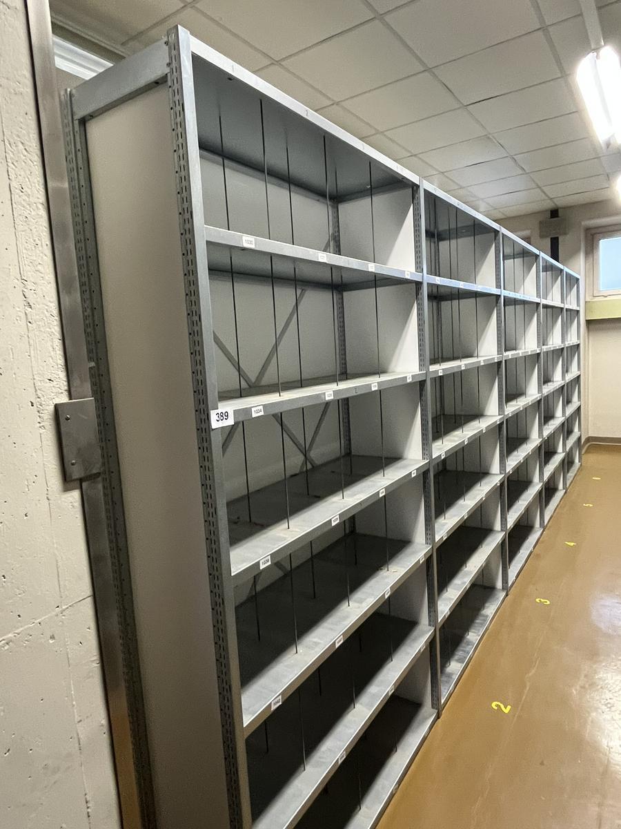 ca. 5.75 Laufmeter Steckregalanlage mit Fachb&ouml;den, 80cm tief, 224cm hoch?d=2025-12-17 18:27:06