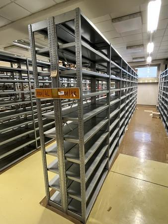 ca. 7.8 Laufmeter Steckregalanlage mit Fachböden, 60cm tief, 224cm hoch ca. 7.8 Laufmeter Steckregalanlage mit Fachböden, 60cm tief, 224cm hoch