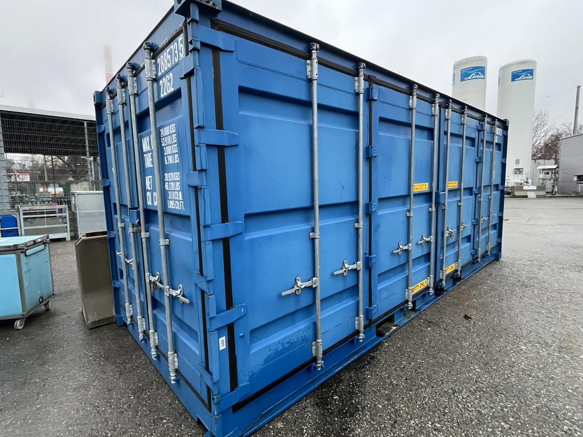 20 Fu&szlig; Dry Double Side Door Container mit vollst&auml;ndiger seitlicher &Ouml;ffnung, Au&szlig;enabmessungen : L&auml;nge: 6,06 Meter (20 Fu&szlig;), Breite: 2,44 Meter (8 Fu&szlig;), H&ouml;he: 2,59 Meter (8,6 Fu&szlig;), Volumen ca. 33m&sup2;, vollst&auml;ndige seitliche &Ouml;ffnung