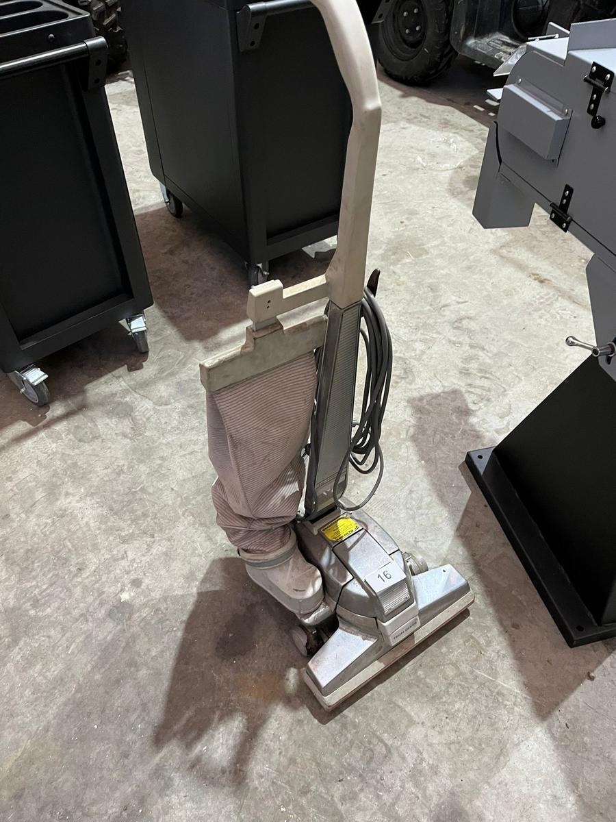 Staubsauger?d=2026-01-20 23:26:47