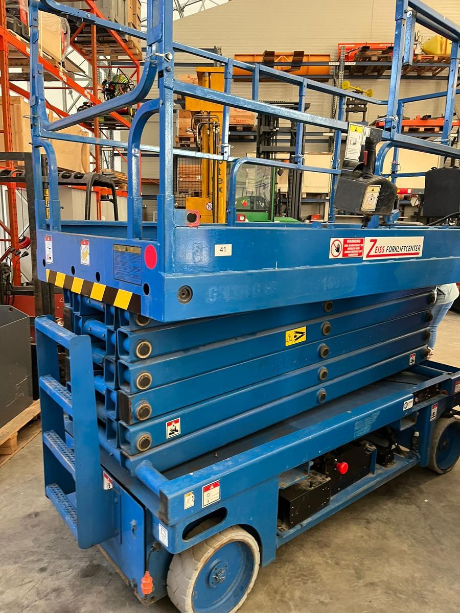 Haulotte Hebeb&uuml;hne Compakt14?d=2026-01-20 23:27:16