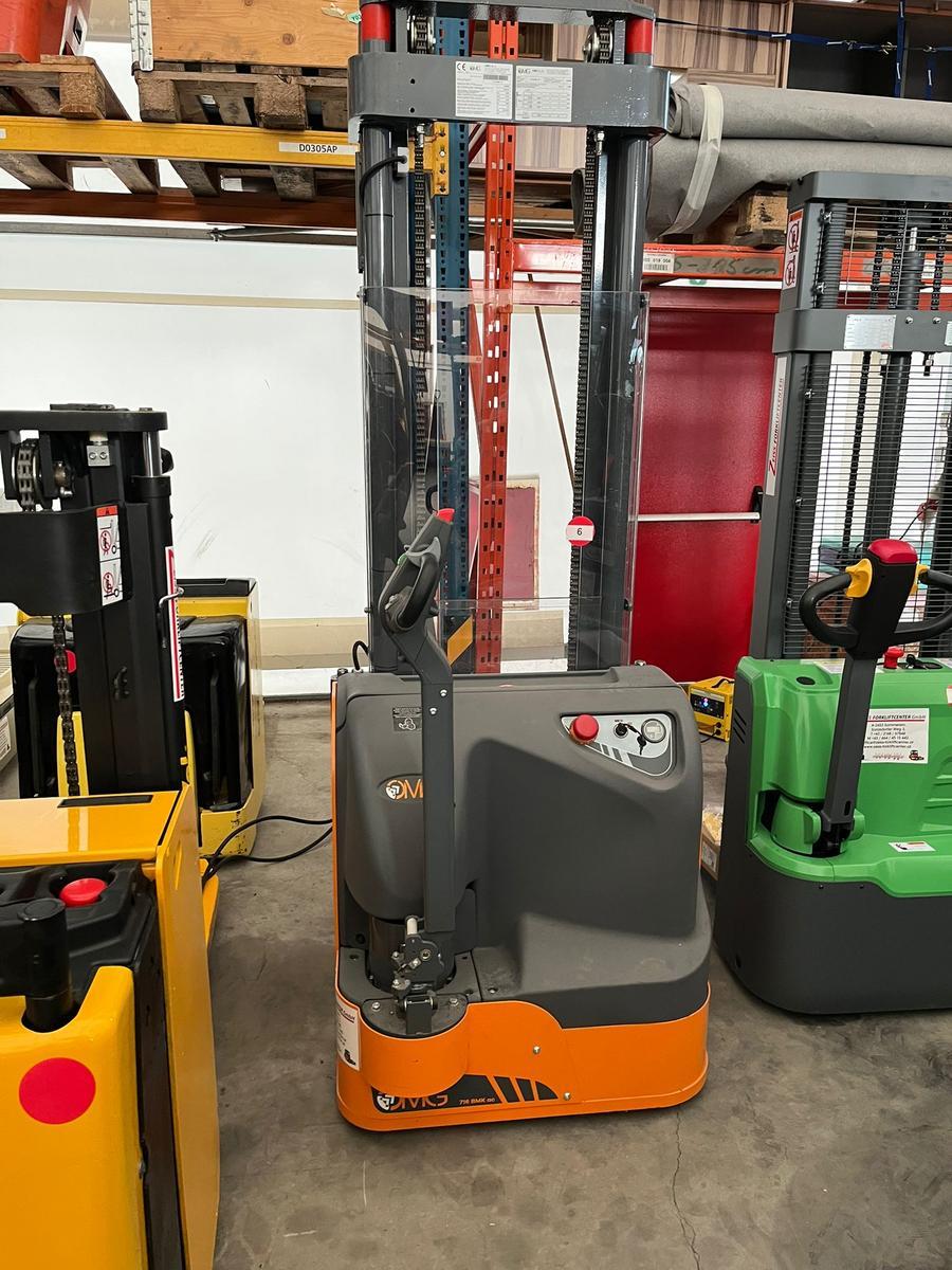 Hochhubwagen?d=2026-01-20 23:26:36