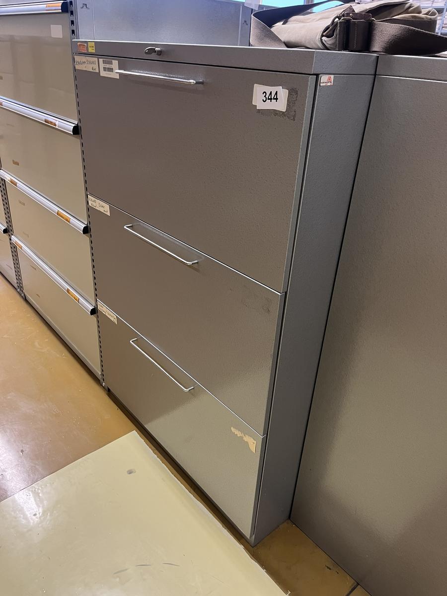 Blech - Werkzeugschrank mit 3 Auszugsladen, 92x64x135cm?d=2026-01-10 02:07:22