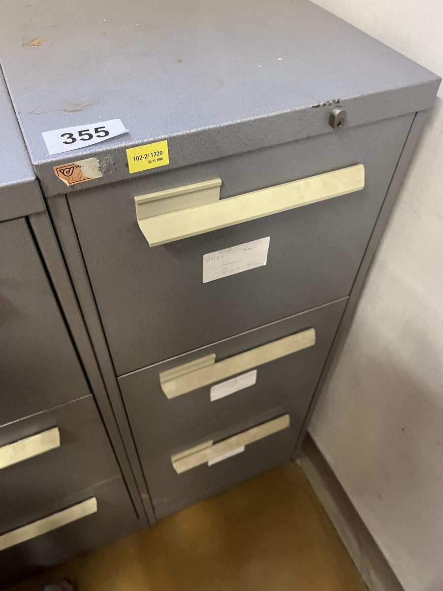 Blech - Werkzeugschrank mit 3 Auszugsladen, 104x42x68cm?d=2026-01-10 02:07:22