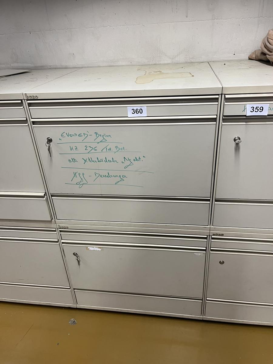 Bene 6ladiger Auszugsschrank, ca. 127x70x7cm?d=2026-01-10 02:24:00