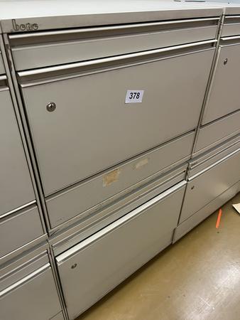 Bene 6ladiger Auszugsschrank, ca. 127x70x7cm Bene 6ladiger Auszugsschrank, ca. 127x70x7cm