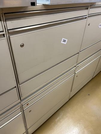 Bene 6ladiger Auszugsschrank, ca. 127x70x7cm Bene 6ladiger Auszugsschrank, ca. 127x70x7cm