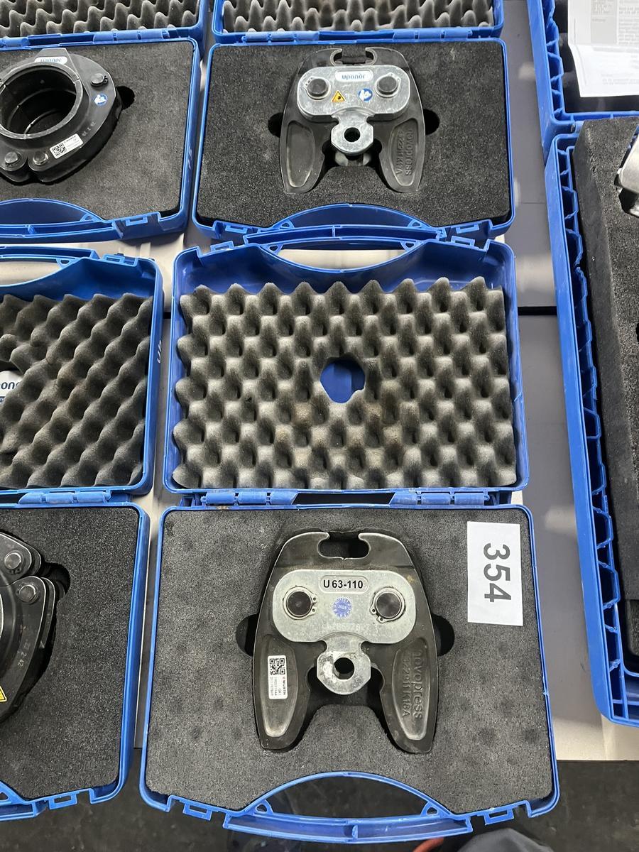 2 Koffer mit UPONOR Pressbacken?d=2026-01-22 08:34:34