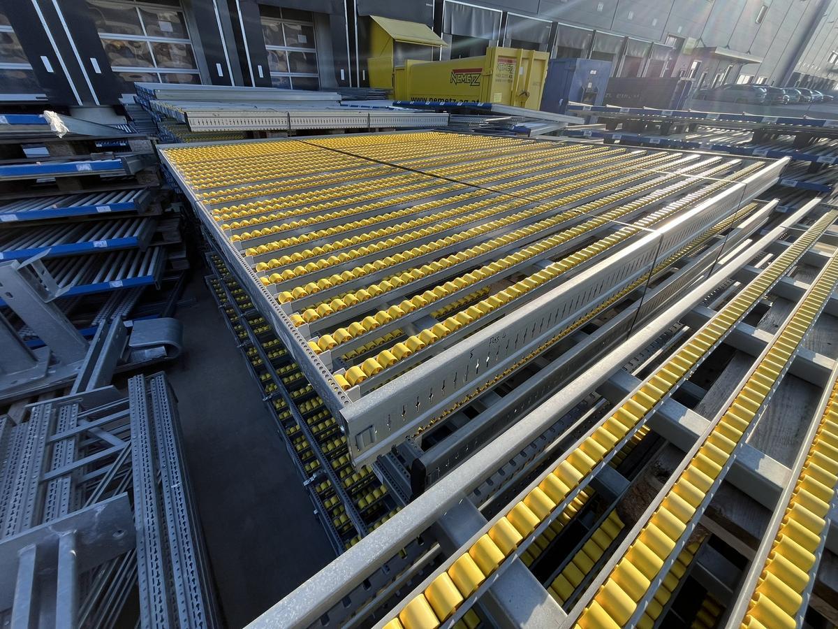 7 Stk. SCH&Auml;FER Rollregale f&uuml;r St&uuml;ckgut ca.243/270/45 cm