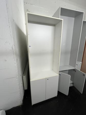 9 Stk. Aktenschränke, offen 9 Stk. Aktenschränke, offen