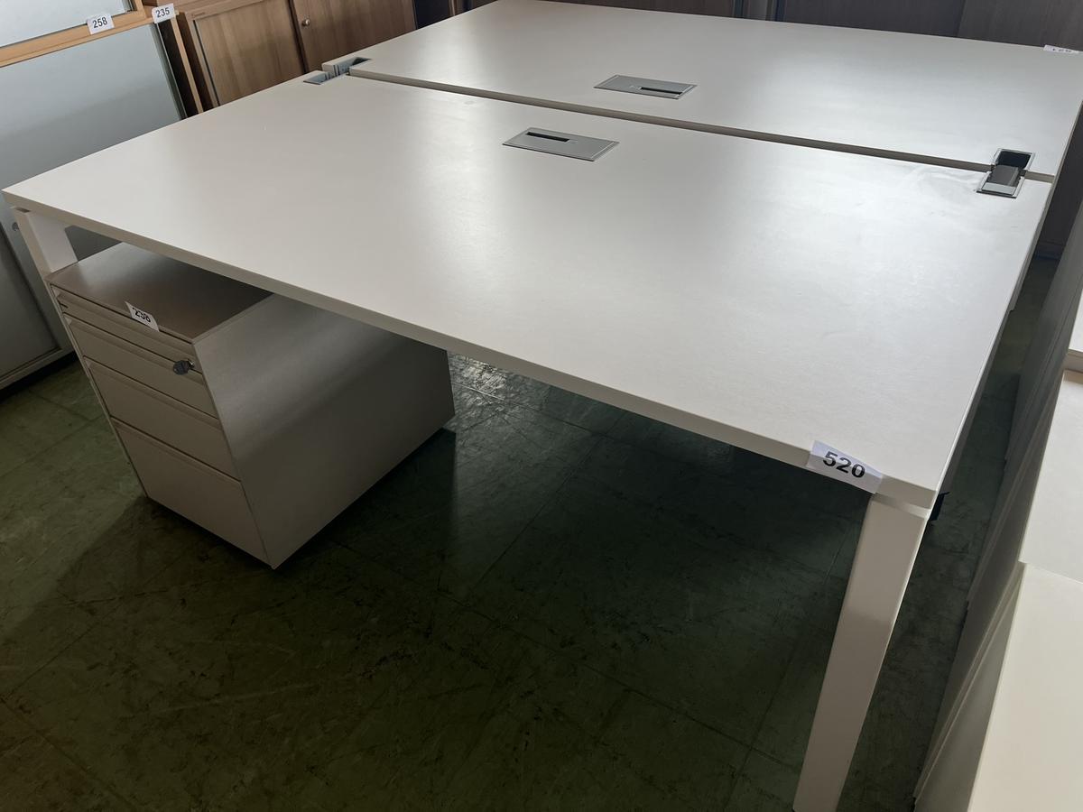 Schreibtisch Steelcase 160 x  80 cm