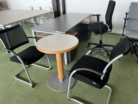 Besprechungstisch 60 cm mit 2 Besprechungsst�hlen