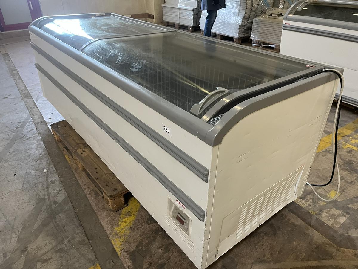 AHT Tiefk&uuml;hltruhe Miami 250 - 250cm x 86 x 92cm?d=2026-01-23 16:47:21