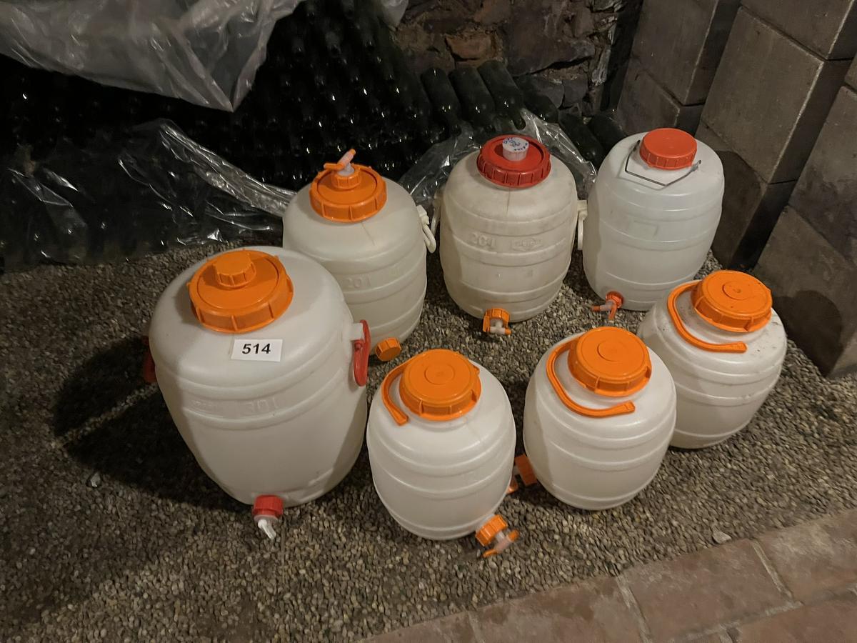 7 St&uuml;ck Speidel Tanks in Kunststoff 1x30 l, 3 x 20 l , 3 x 12 l?d=2026-01-28 15:48:50