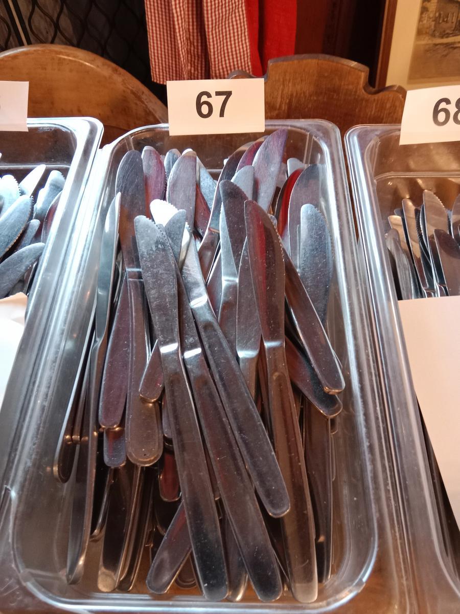 187 St&uuml;ck Messer