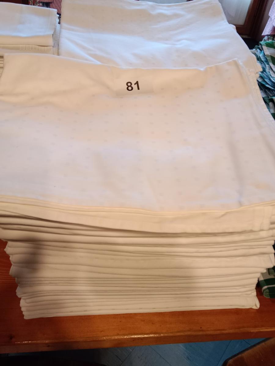 63 St&uuml;ck Tischt&uuml;cher in weiss Baumwolle 165/135 cm?d=2026-01-28 15:49:15