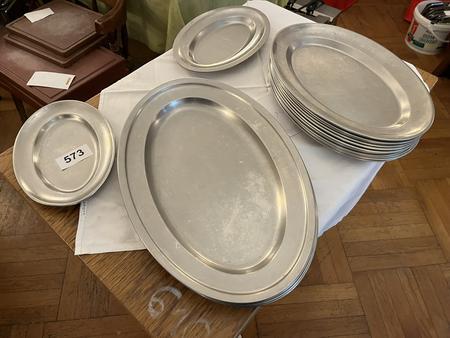 17 Stück Fleischplatten 29/52 cm 17 Stück Fleischplatten 29/52 cm