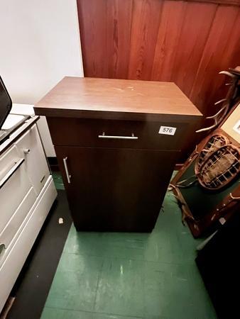 1 Stück Sideboard 66/105/47 cm 1 Stück Sideboard 66/105/47 cm