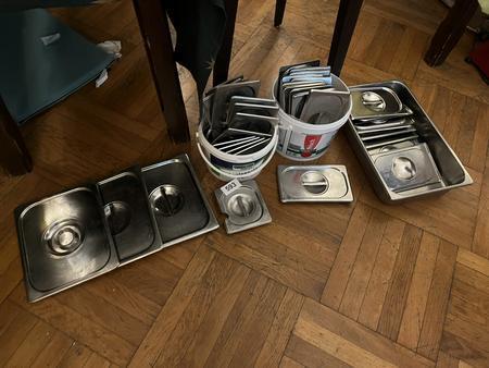 35 teiliges GN Behälterset in diversen Größen 1/2,1/4,1/8 35 teiliges GN Behälterset in diversen Größen 1/2,1/4,1/8