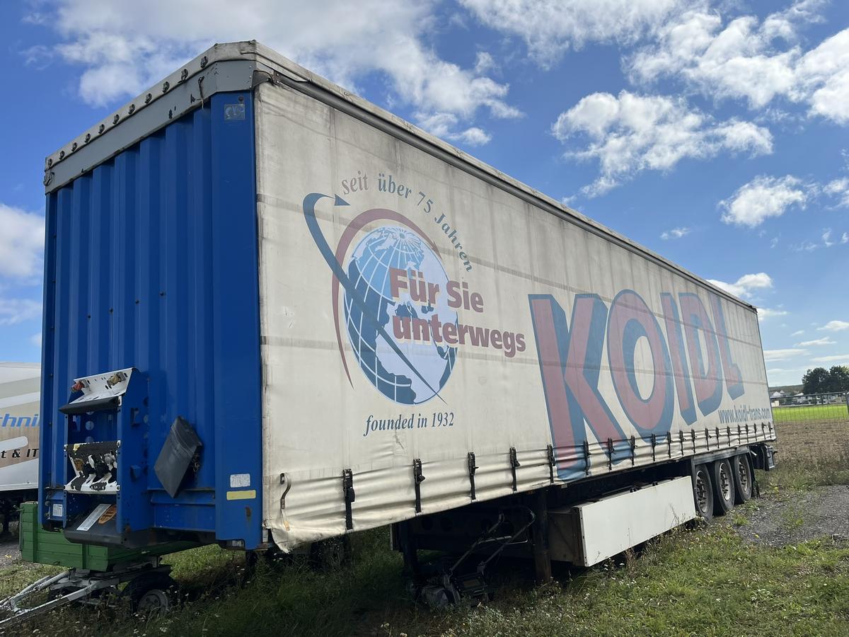 KRONE 3-achsiger Sattelaufleger 13850/2550 mm, WKESD 000000470932?d=2026-01-30 18:07:29