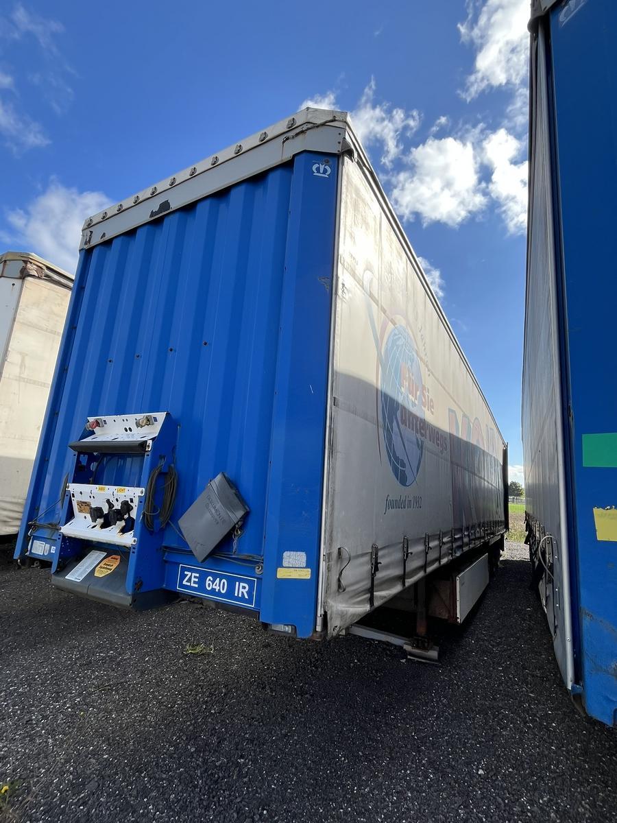 KRONE 3-achsiger Sattelaufleger 13850/2550 mm, WKESD 000000470938?d=2026-01-30 18:07:26