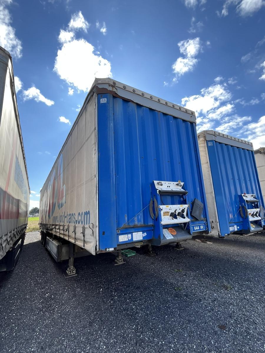 KRONE 3-achsiger Sattelaufleger 13850/2550 mm, WKESD 000000484057?d=2026-01-30 18:07:26