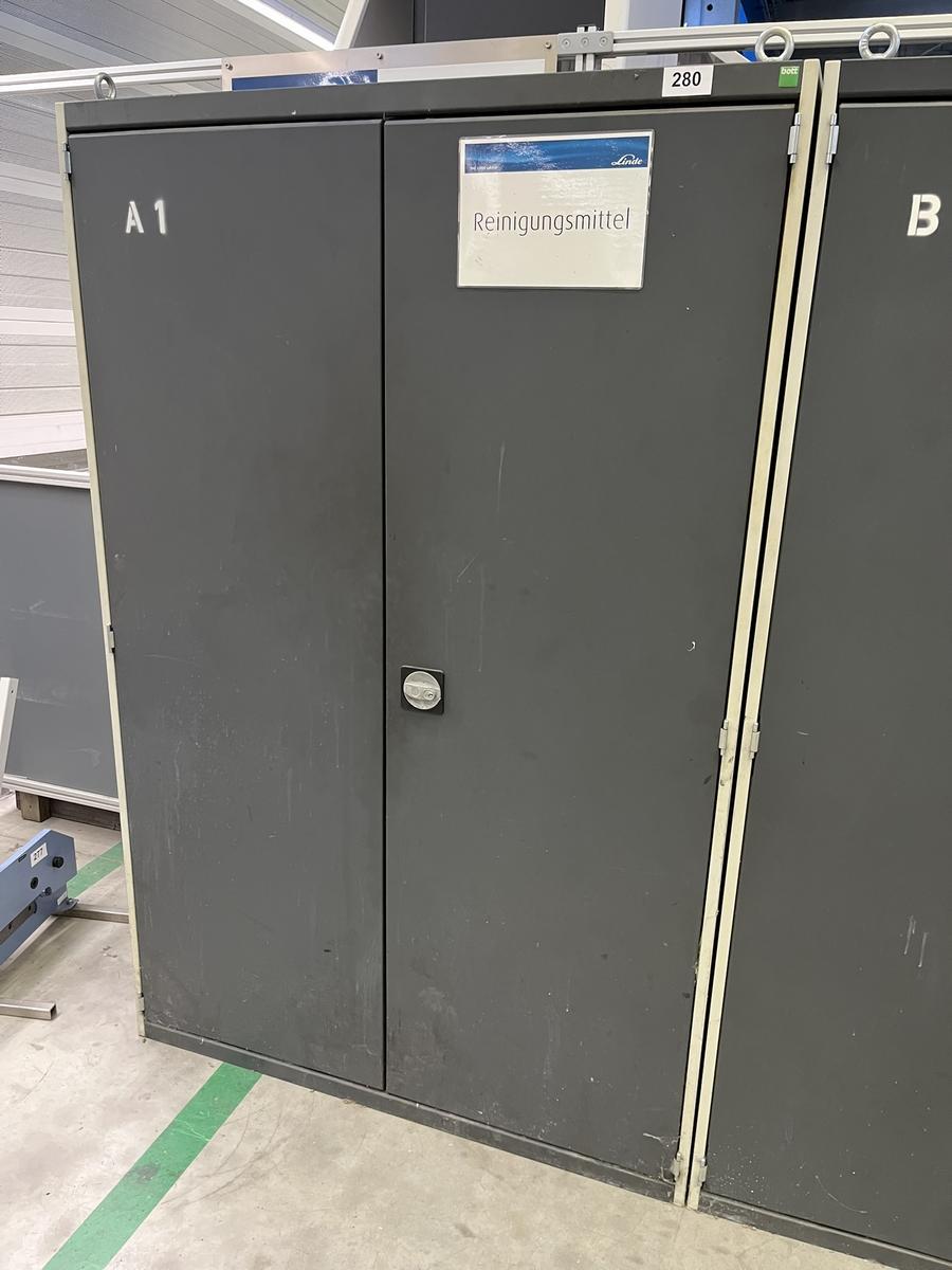 BOTT Werkzeugschrank mit Doppelt&uuml;re?d=2026-02-05 23:18:59