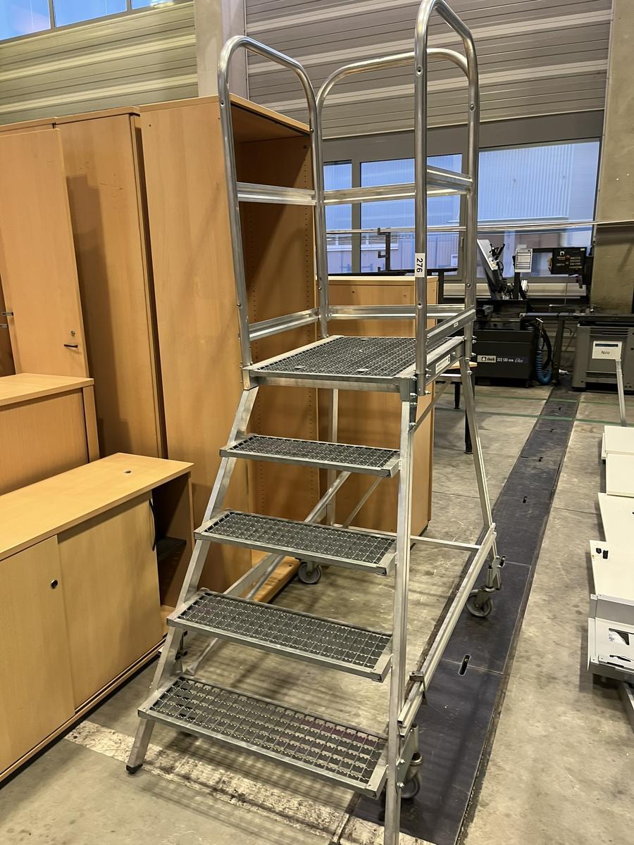 Pfaff Maschinenheber bestehend aus 2 Hebern und Wagen?d=2026-02-06 12:04:11