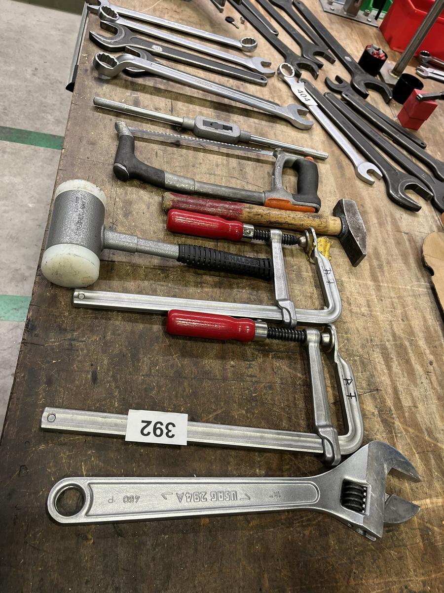 12 teiliger Werkzeugsatz?d=2026-02-06 03:58:16