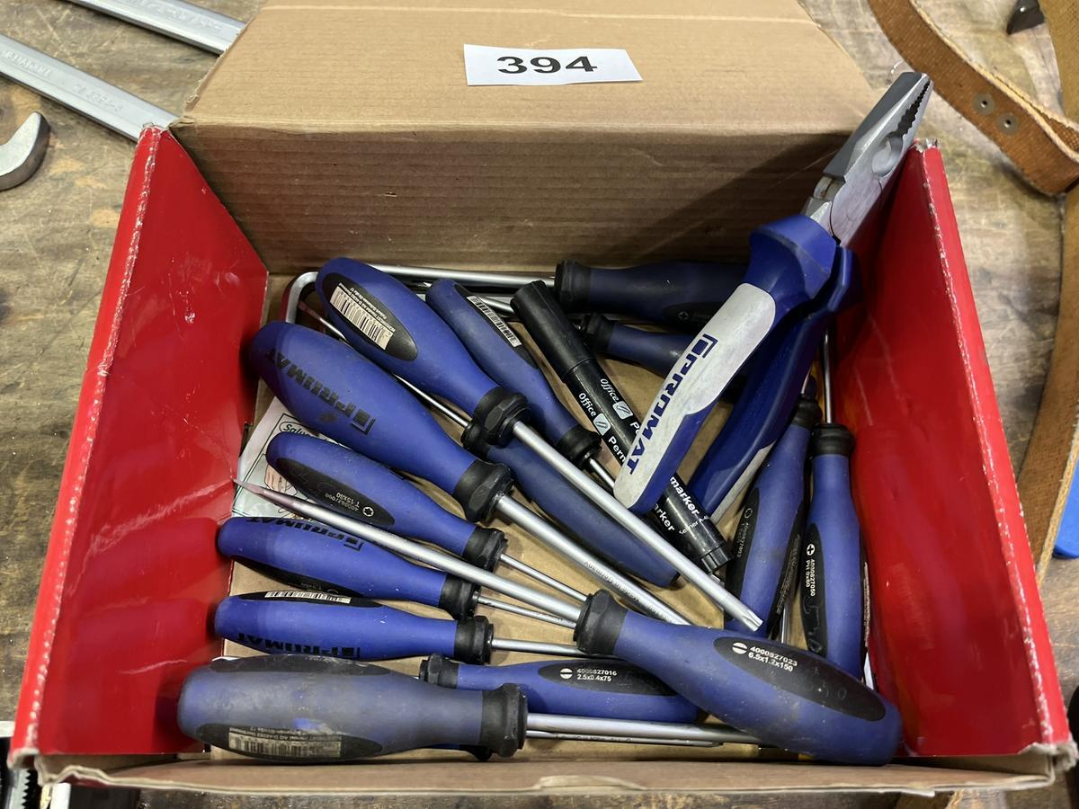 Schraubenzieher/Zangenset komplette Karton?d=2026-02-06 00:55:31