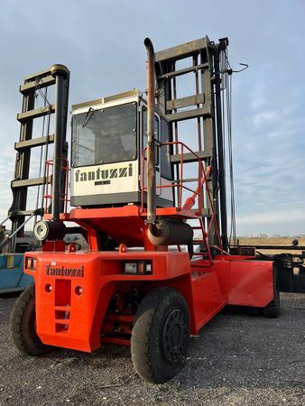 Fantuzzi Containerstapler FDC180S5