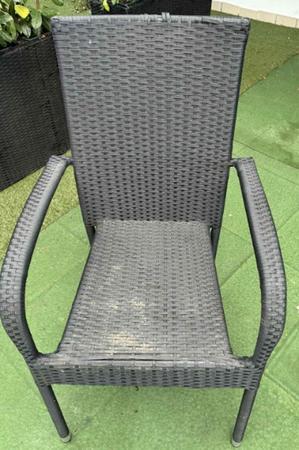4 Stk. Rattan St�hle, Gebrauchsspuren